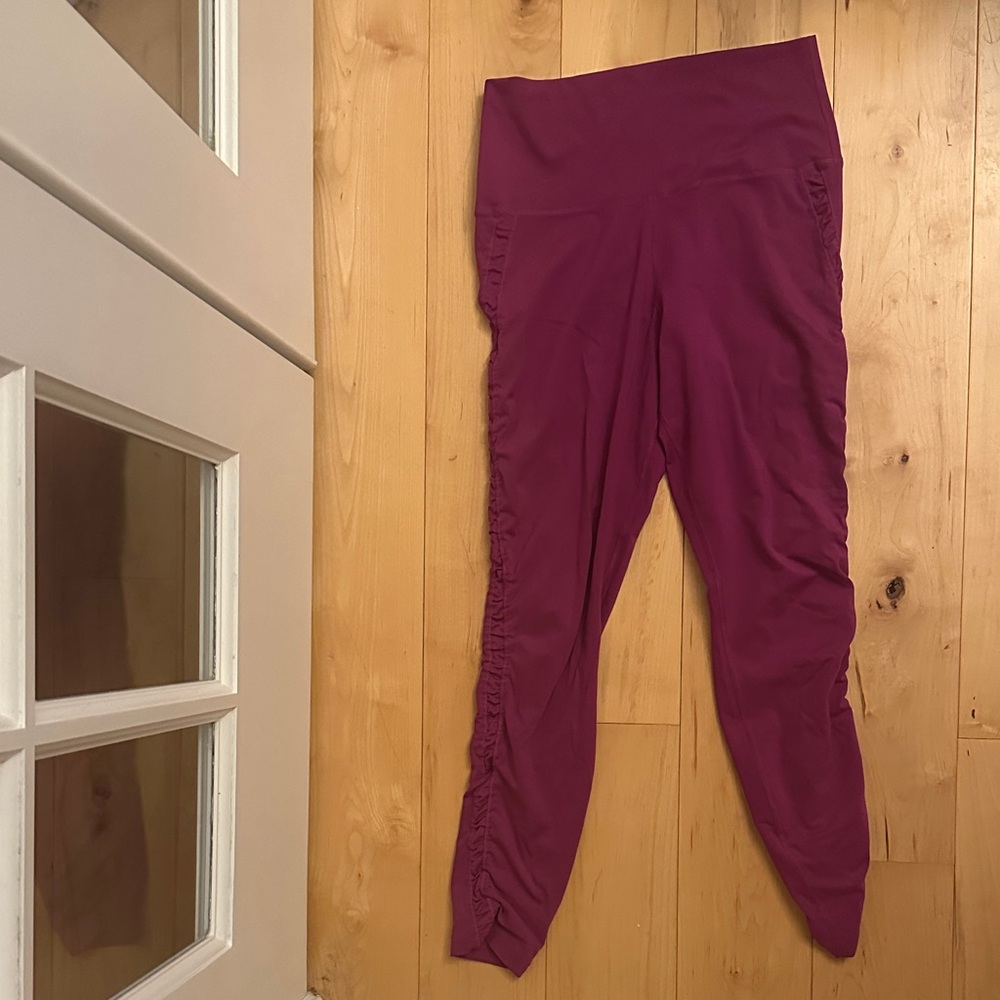 Nike Dri-Fit Purple High-Waisted Leggings